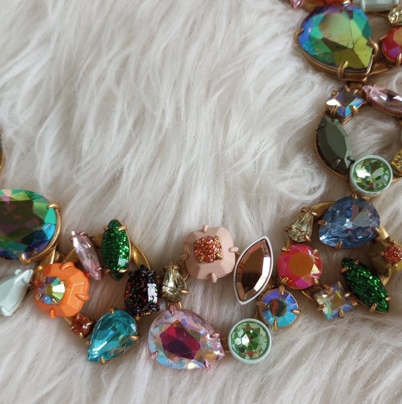 J Crew Multicolored Brûlée Crystal Circular Cluster Statement Necklace - Picture 5 of 15